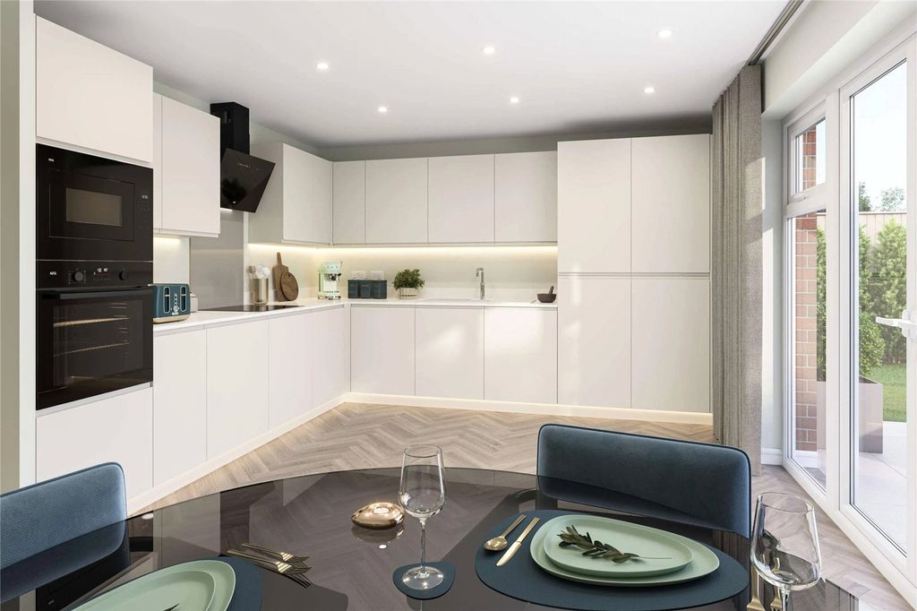 Property photo 2 of 5 Kitchen/Dining