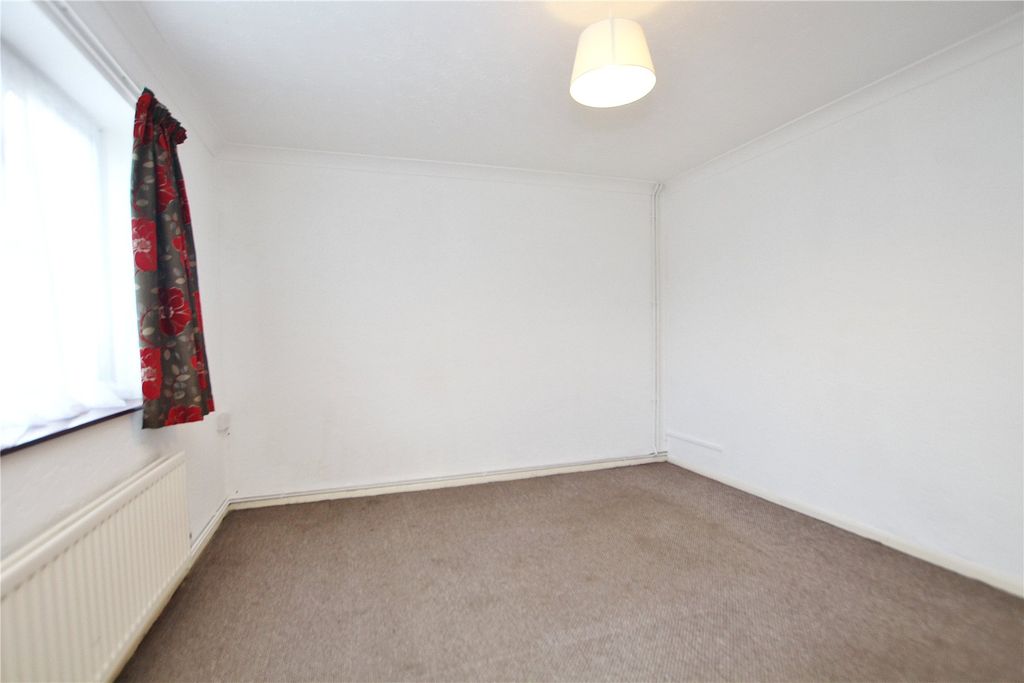 Property photo 3 of 12 Picture No. 33