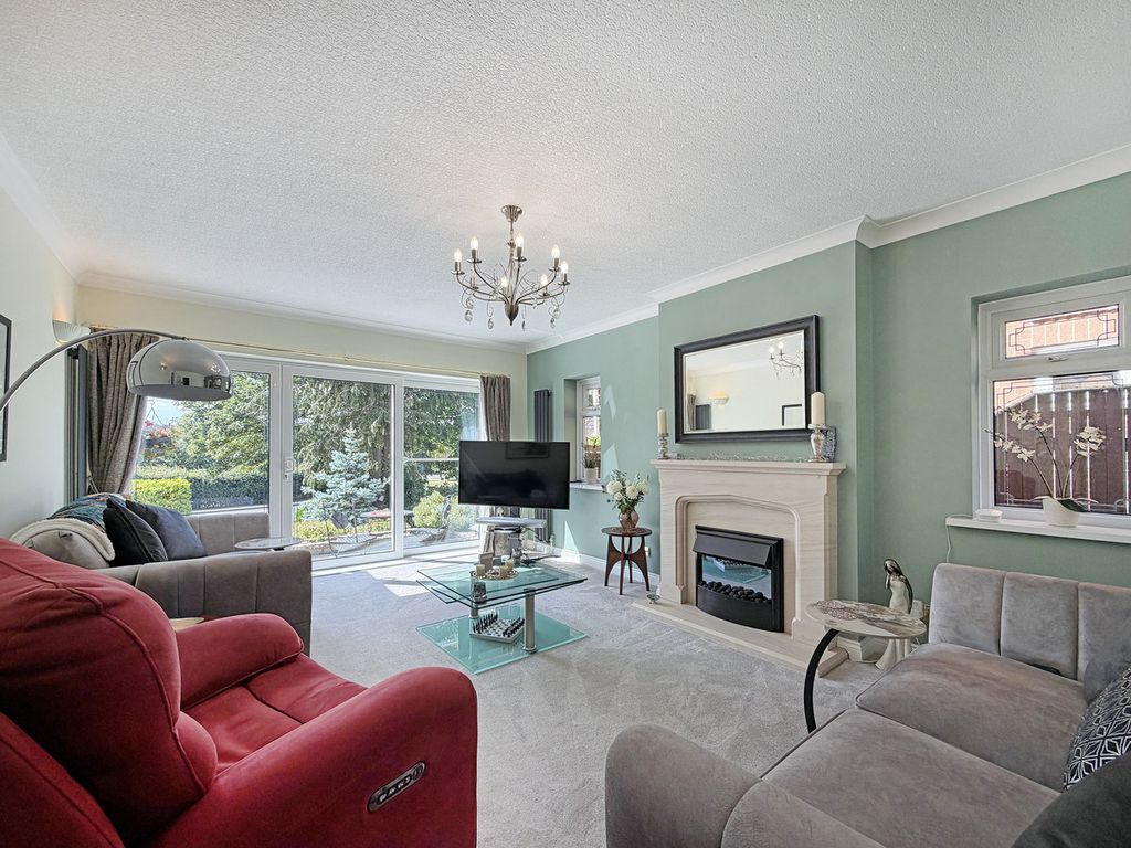 Property photo 2 of 50