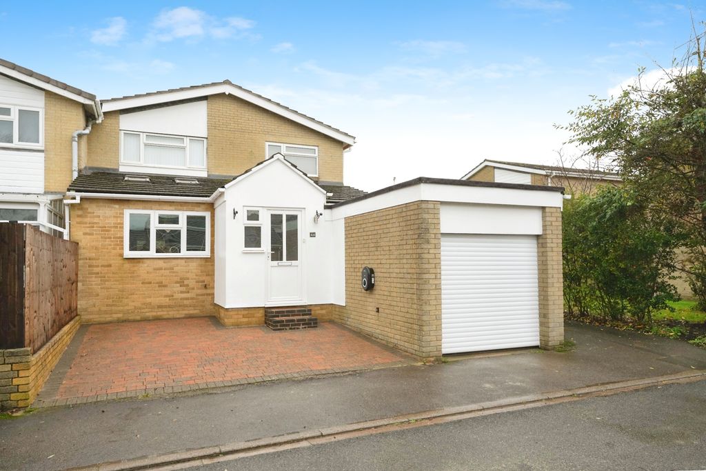 Property photo 1 of 20 The Property