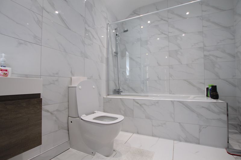Property photo 3 of 13 Photo 7