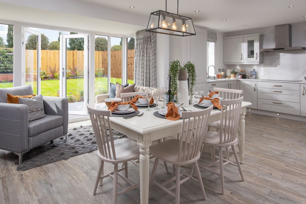 Property photo 2 of 10 Winstone Open-Plan Kitchen Dining Area