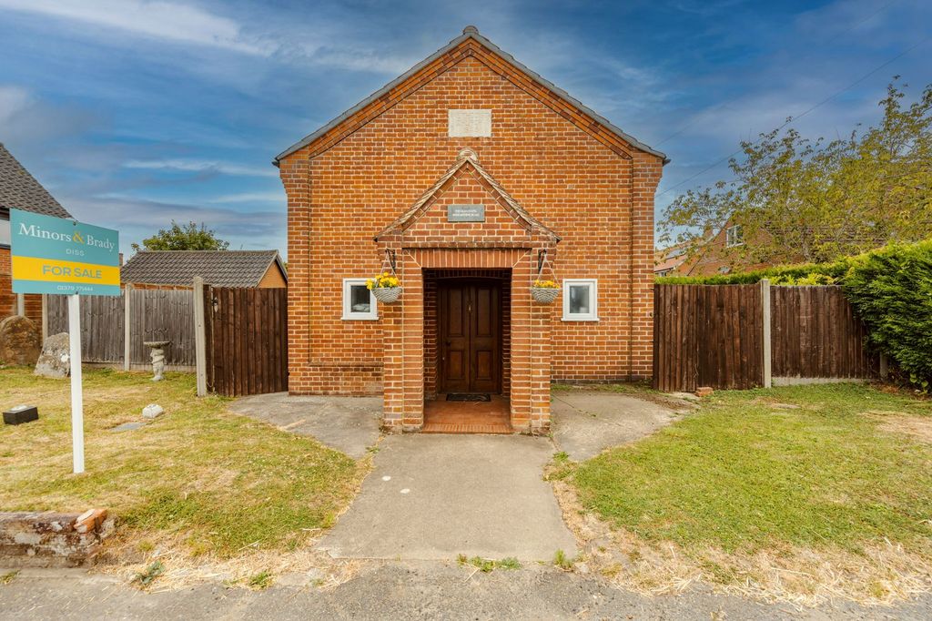 Property photo 1 of 16