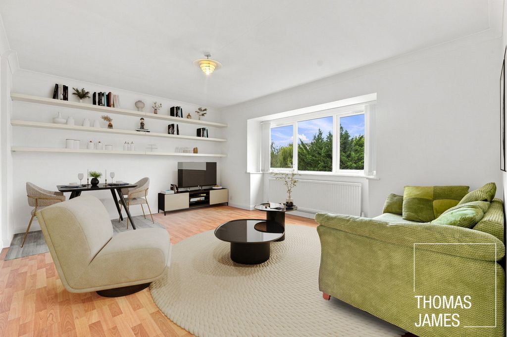 Property photo 3 of 13