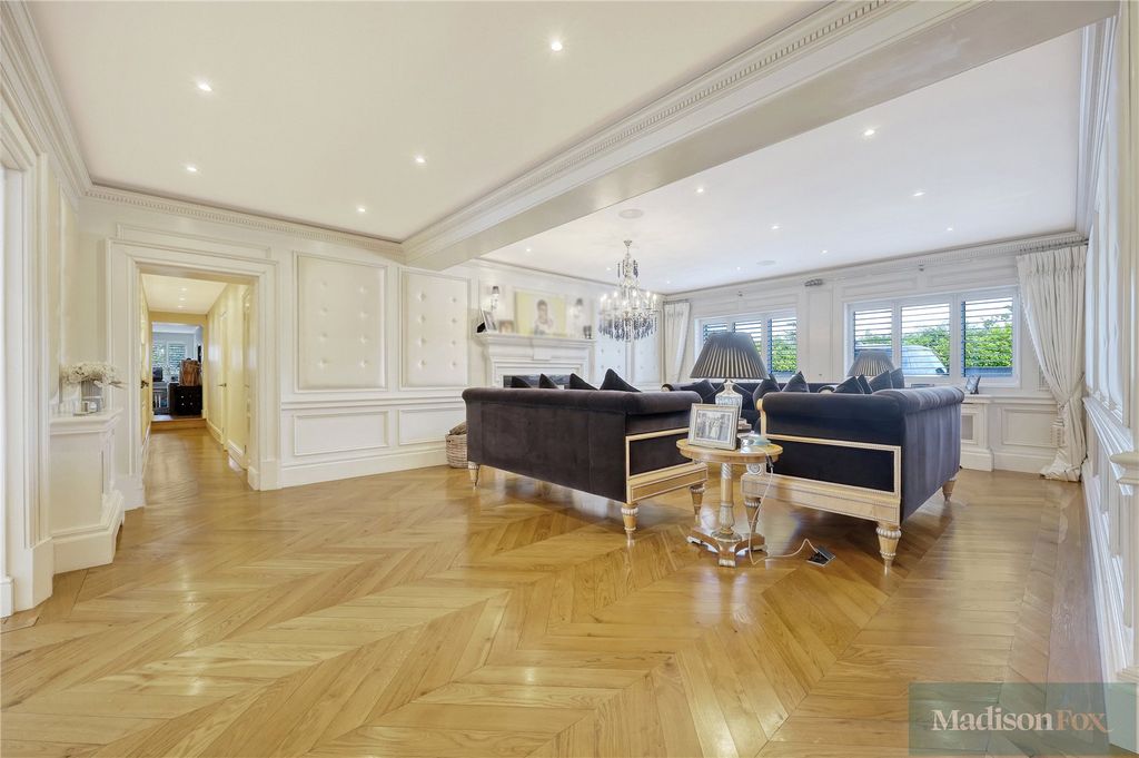 Property photo 3 of 79 Picture No. 26