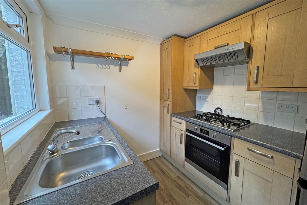 Property photo 3 of 13 Img_4996.Jpg