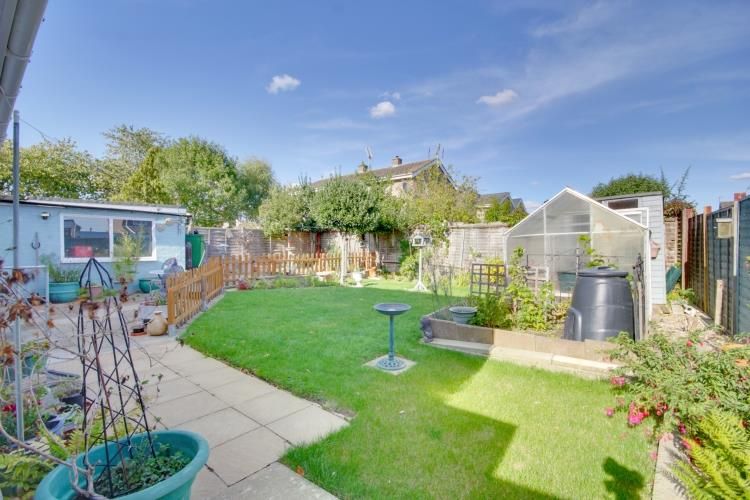 Property photo 2 of 16