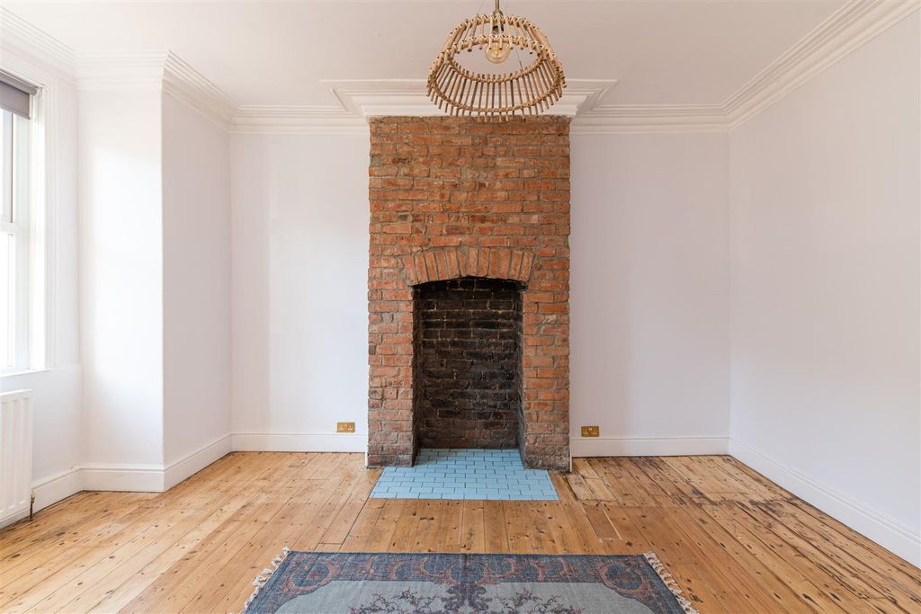 Property photo 3 of 18 Edit-7761.Jpg