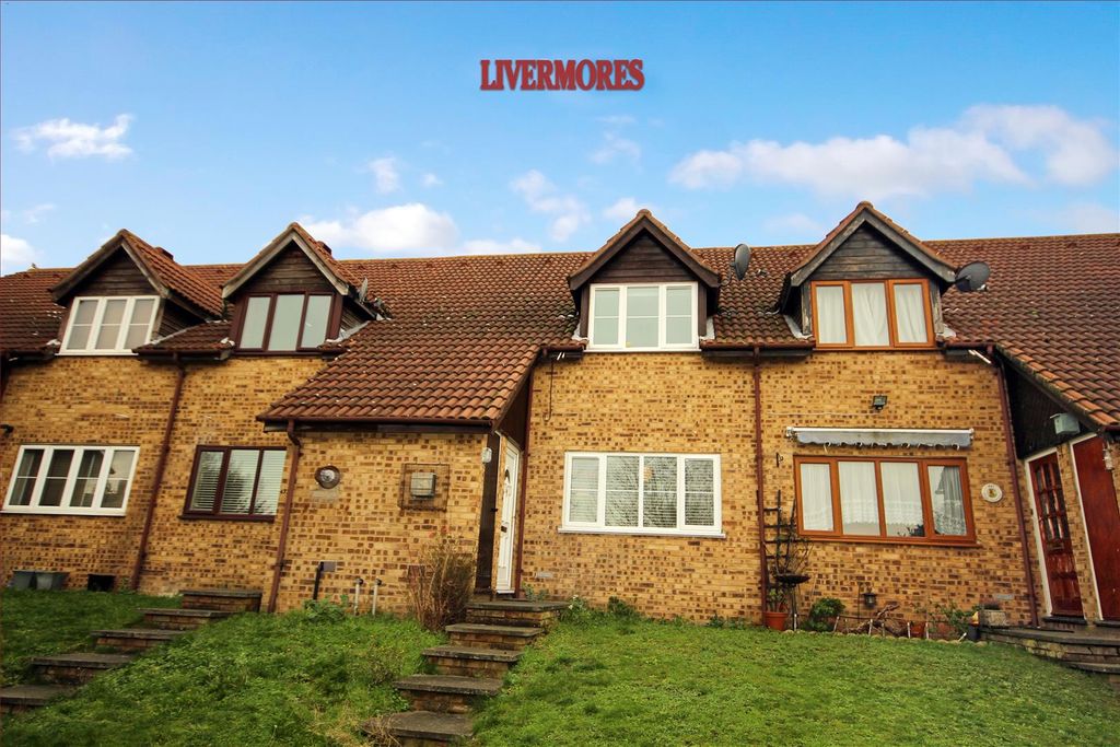 Property photo 1 of 9 External Logodp.Jpg