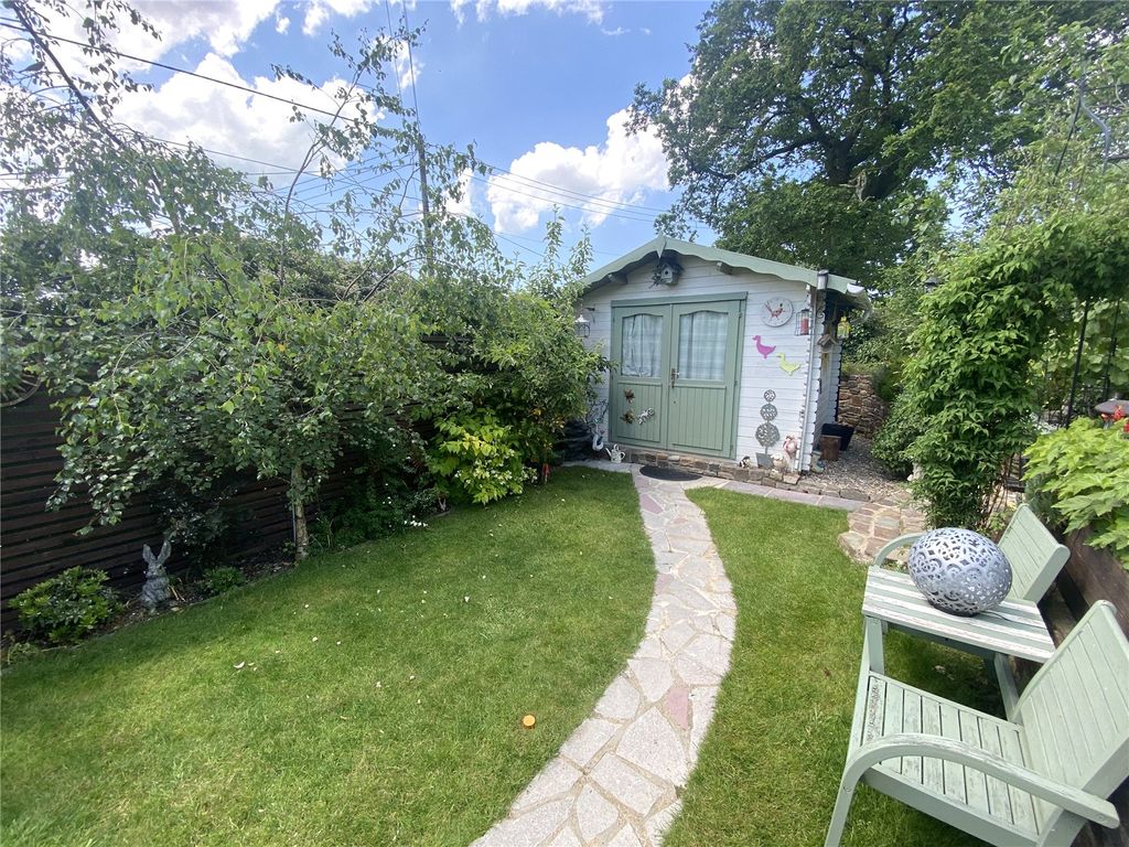 Property photo 3 of 27 Picture No. 10