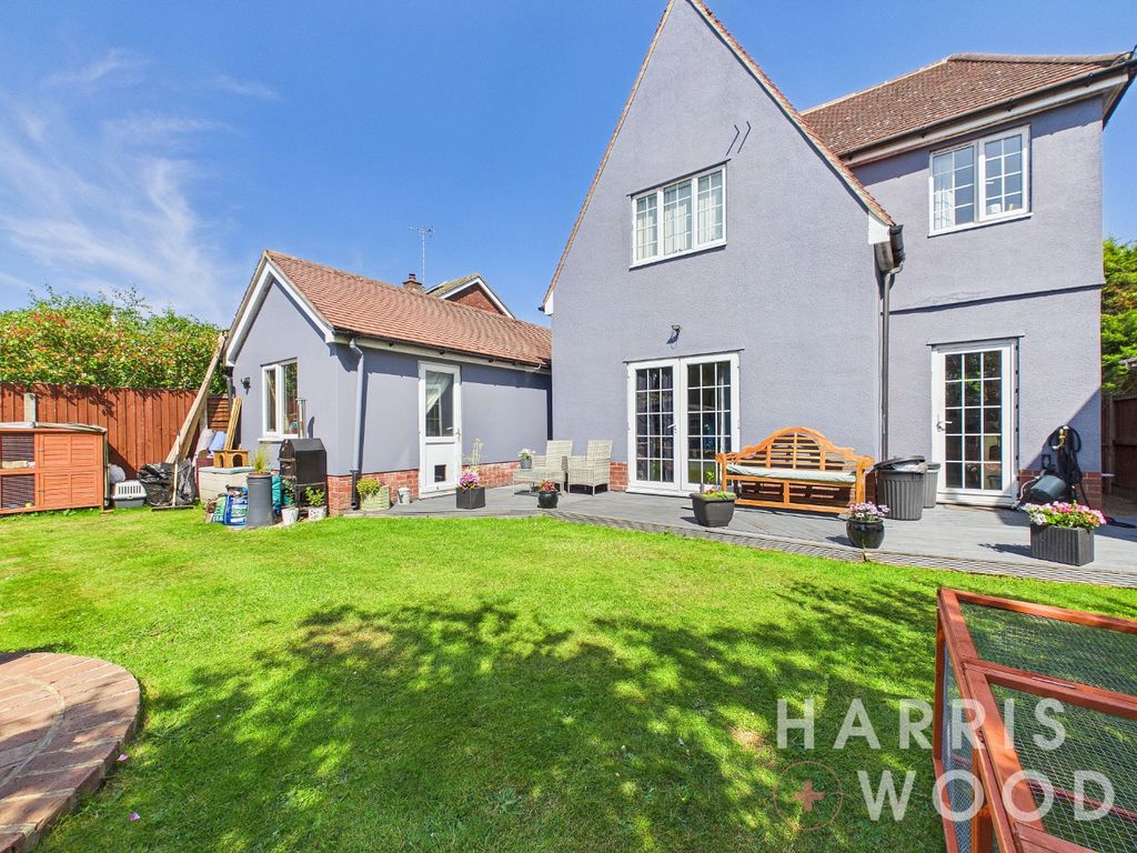 Property photo 1 of 31 5262372