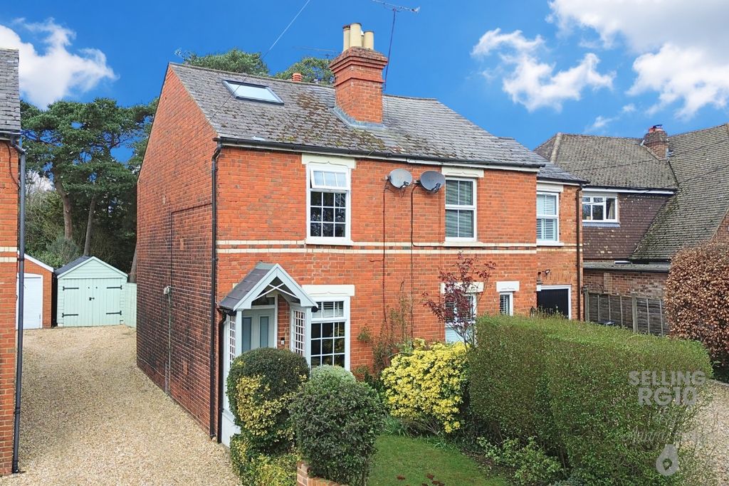 Property photo 1 of 18 4789843