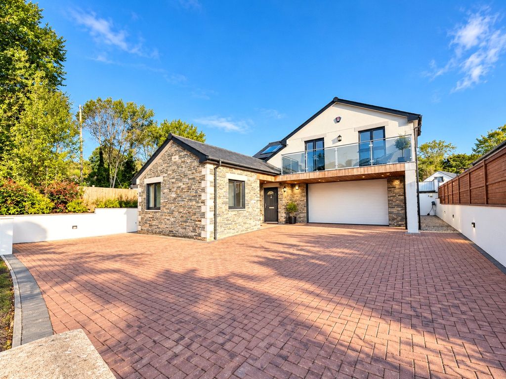 Property photo 1 of 18 Picture No. 05