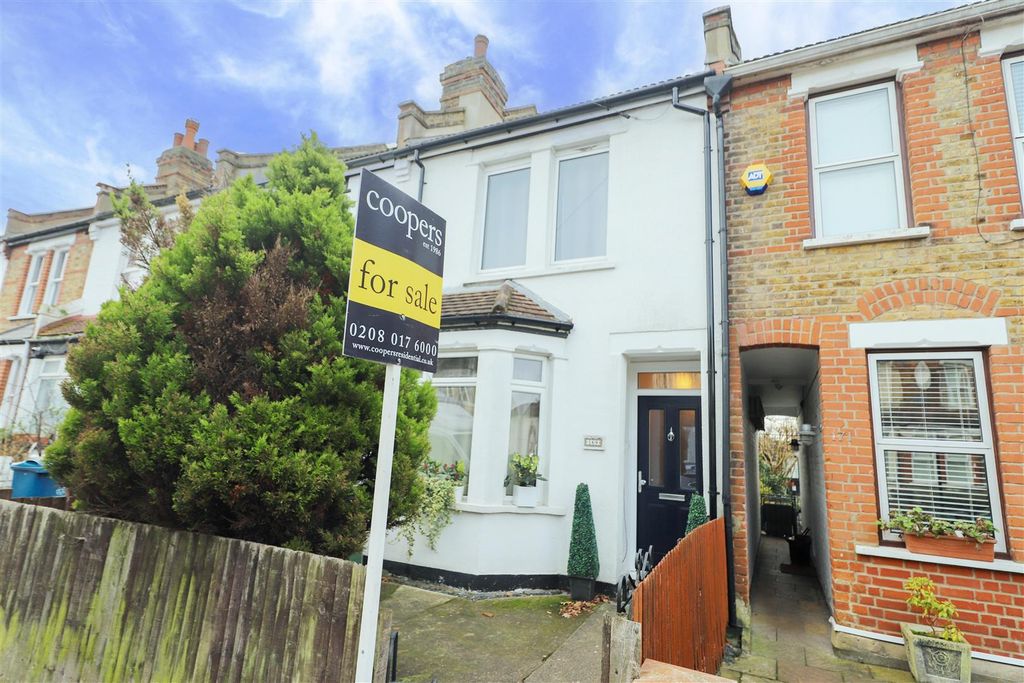 Property photo 1 of 11 Butler Road