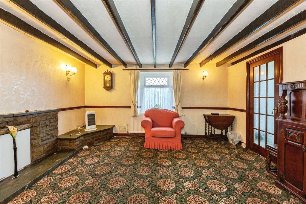 Property photo 3 of 23 Picture No. 09