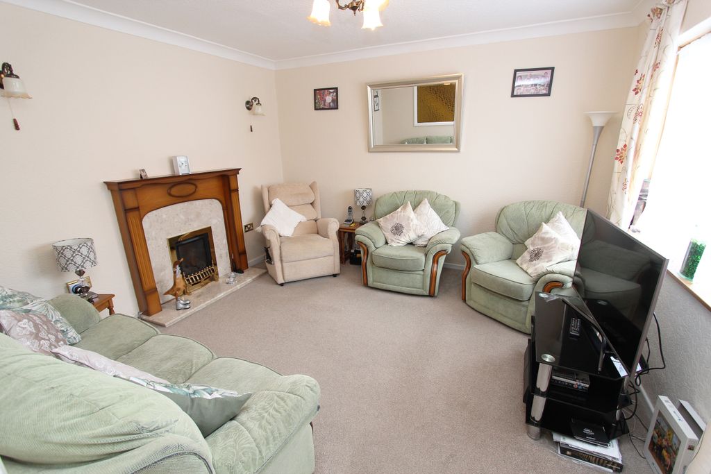Property photo 2 of 19 Img_9305A