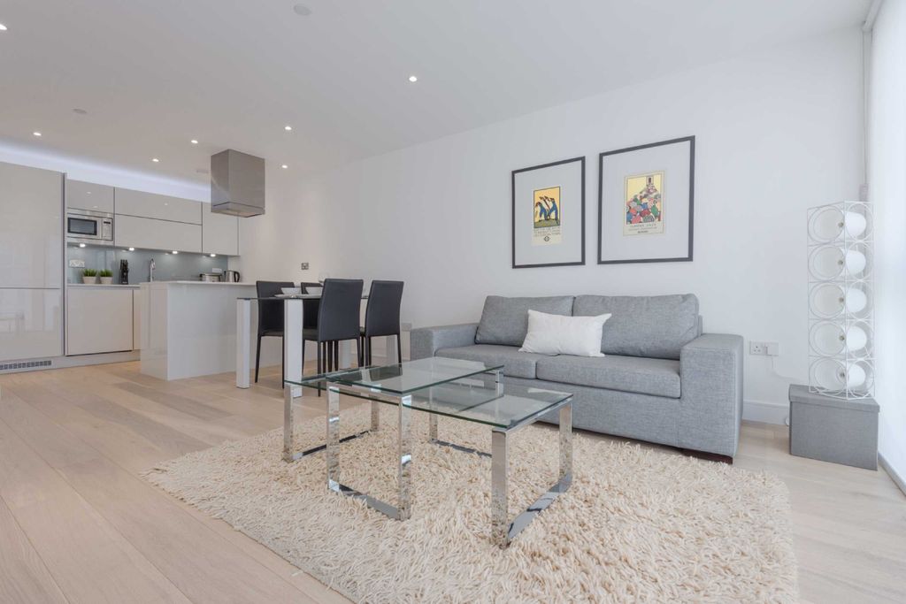 Property photo 3 of 12 Reception Room