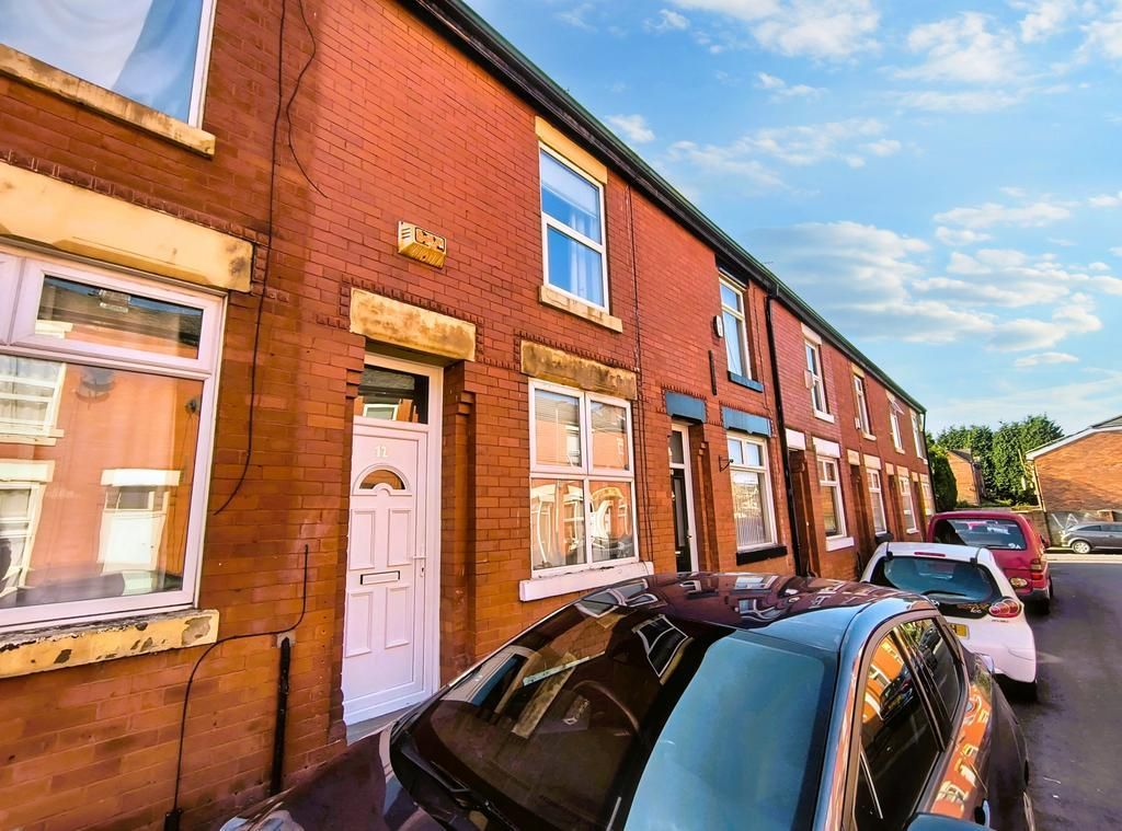 Property photo 1 of 8 Outside