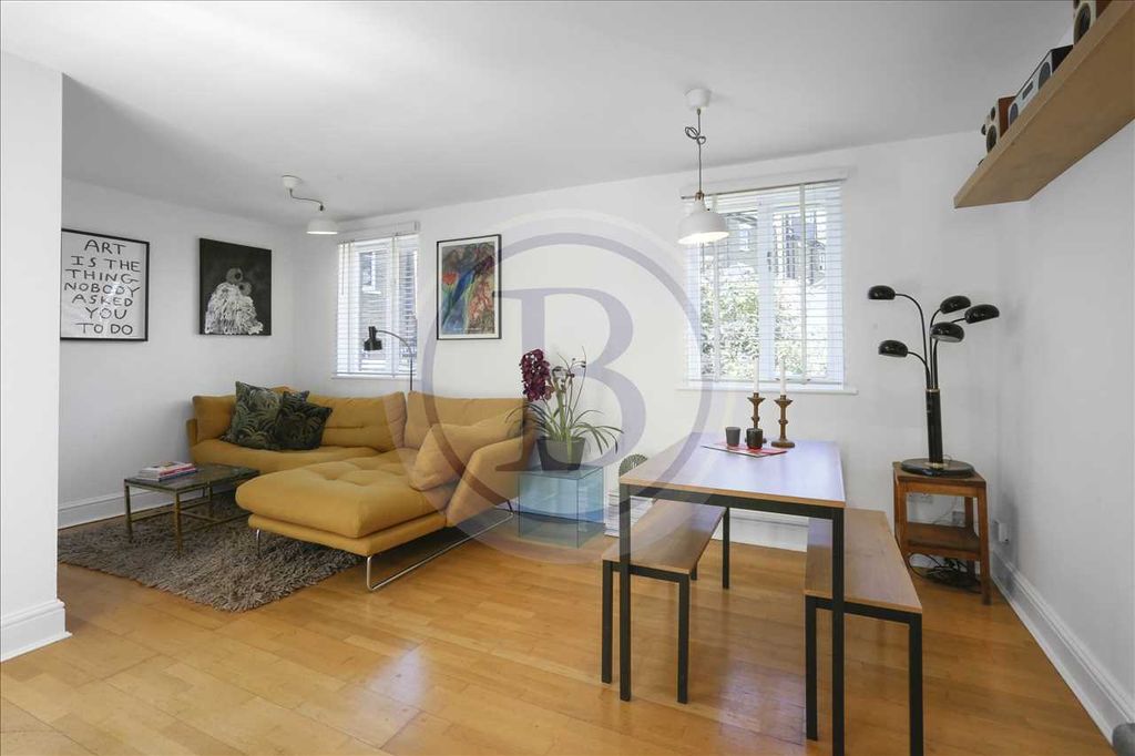 Property photo 1 of 17 Main Picture