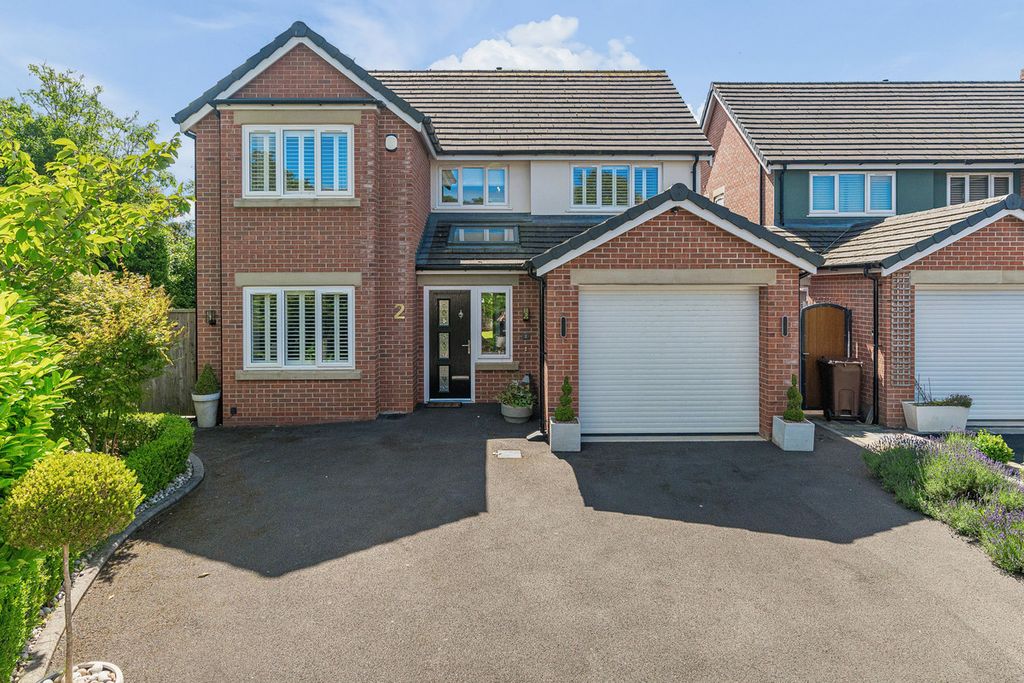 Property photo 1 of 35