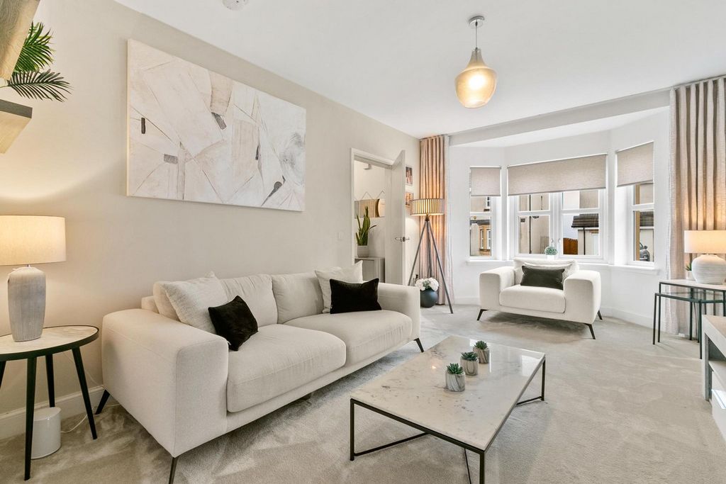 Property photo 2 of 30