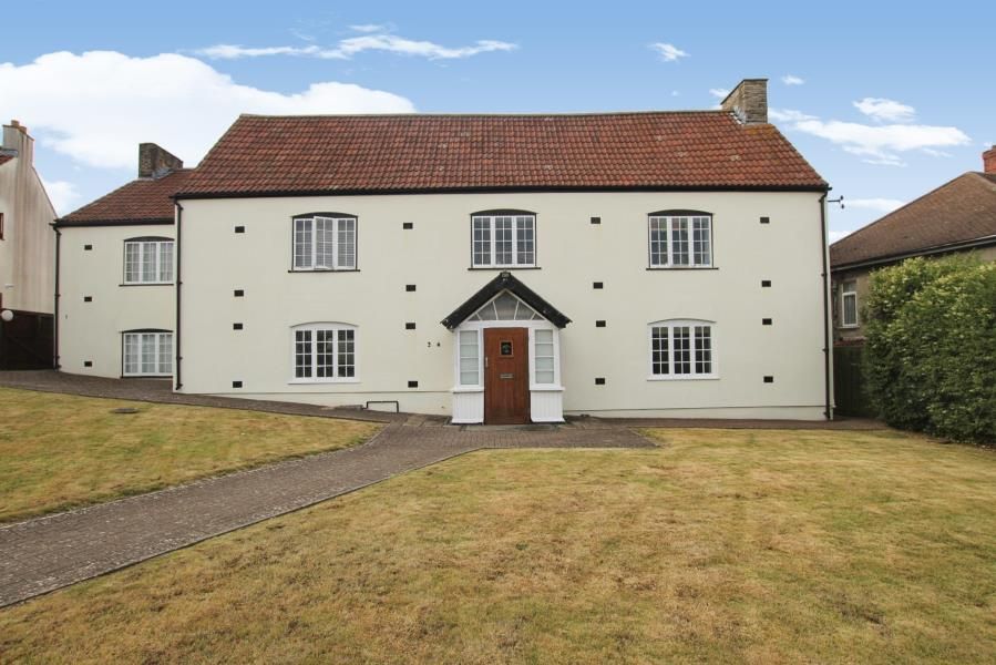 Property photo 1 of 8