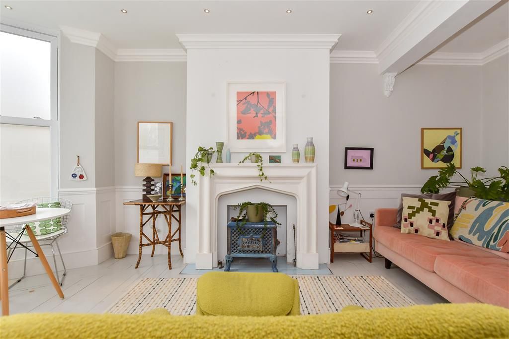 Property photo 1 of 19 Internal Lifestyle Photograph