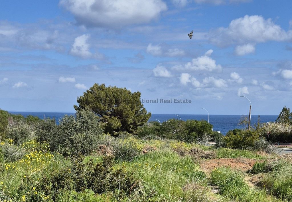 Property photo 1 of 4