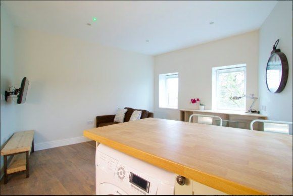 Property photo 2 of 6 9085995.Png