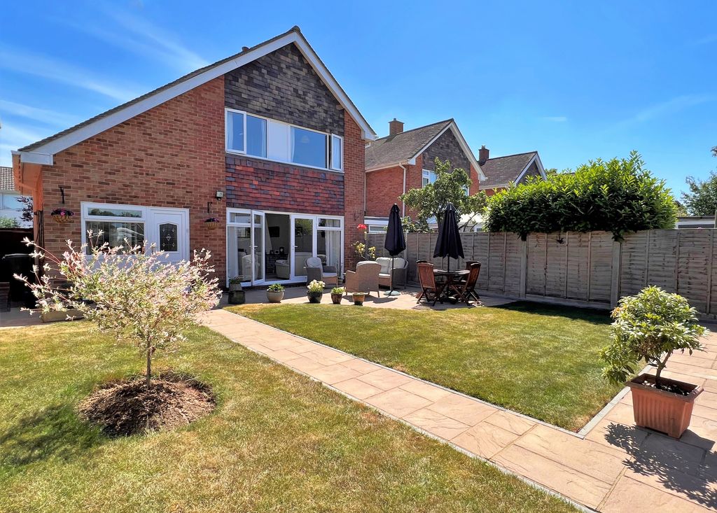 Property photo 1 of 16 1