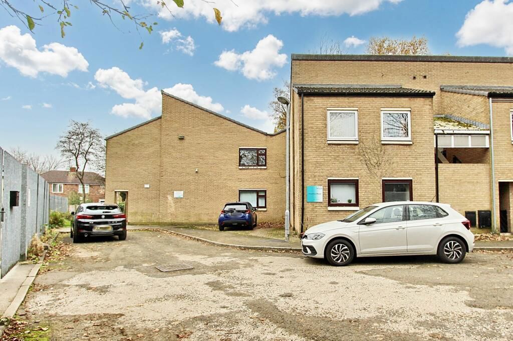 Property photo 1 of 10