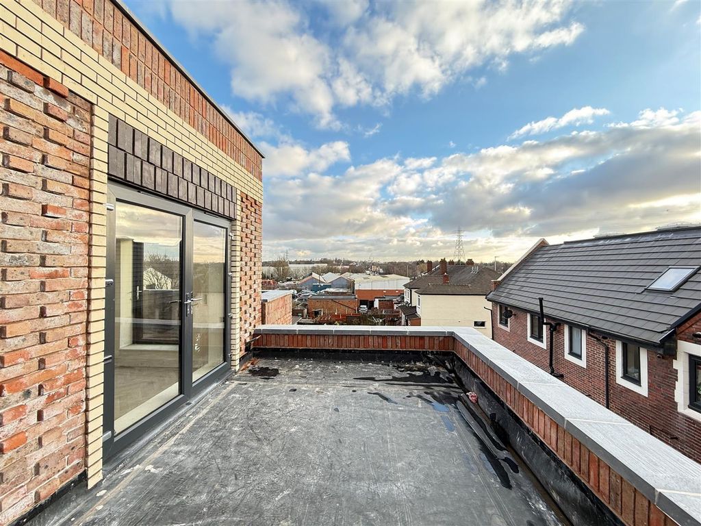 Property photo 1 of 19 6.Jpg