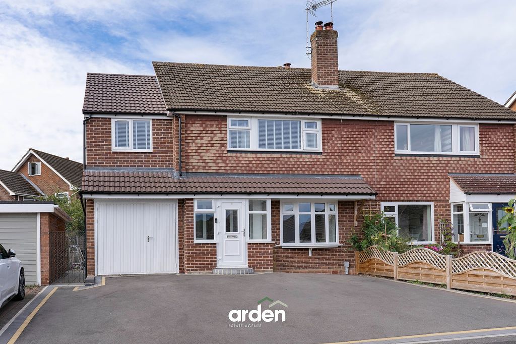 Property photo 1 of 16