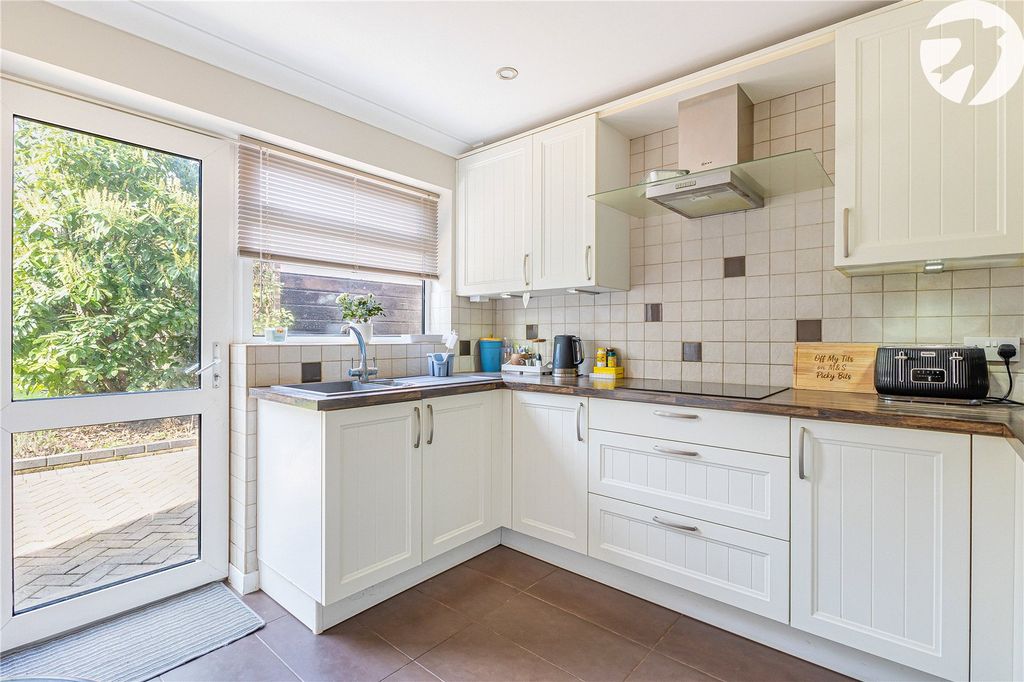 Property photo 3 of 30 Robinson Jackson