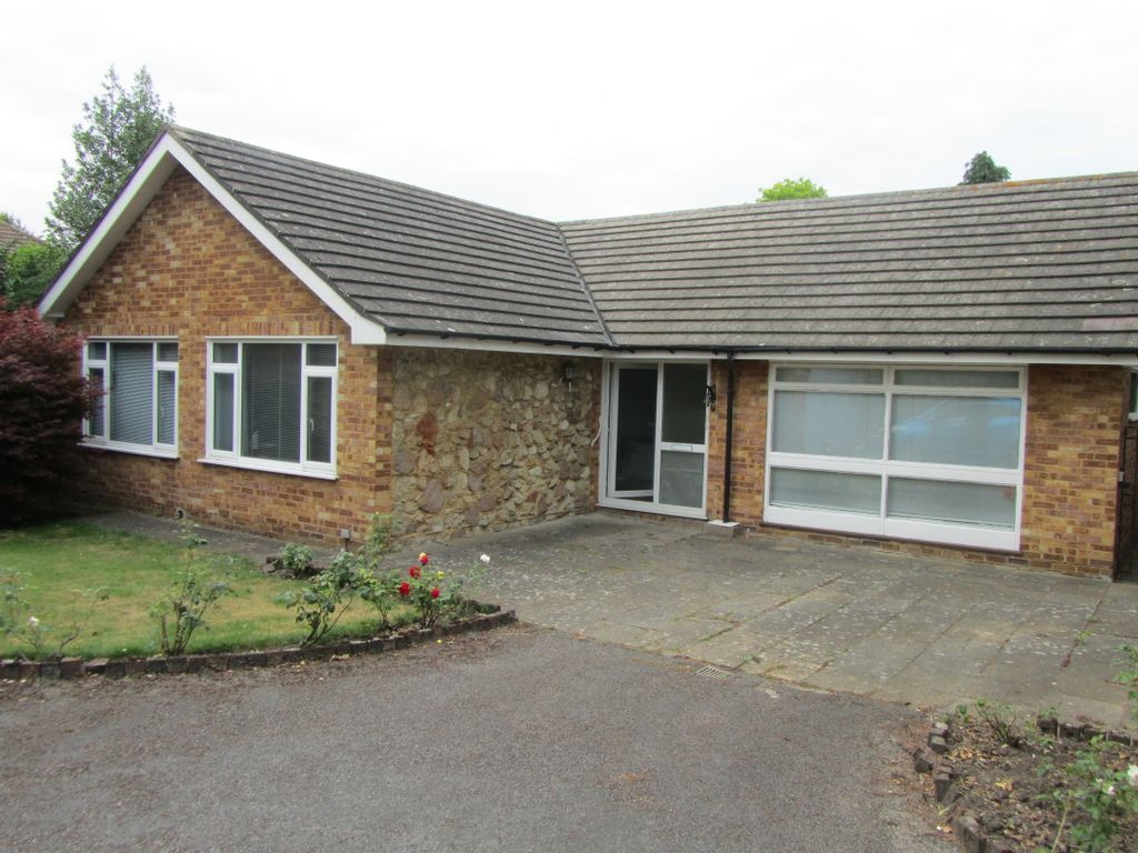 Property photo 1 of 3
