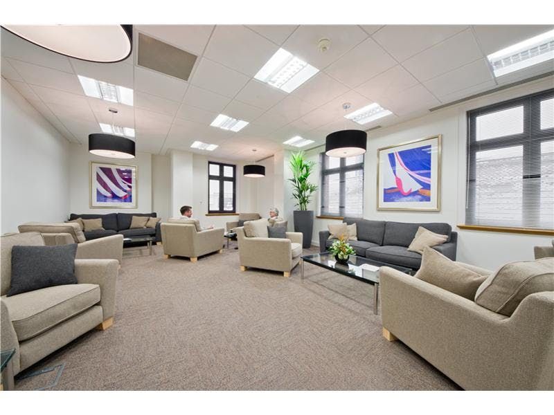 Property photo 2 of 8 Photo 2