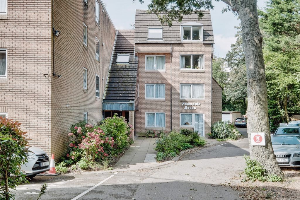 Property photo 1 of 9 General View