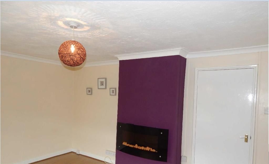 Property photo 3 of 7 Bathroom