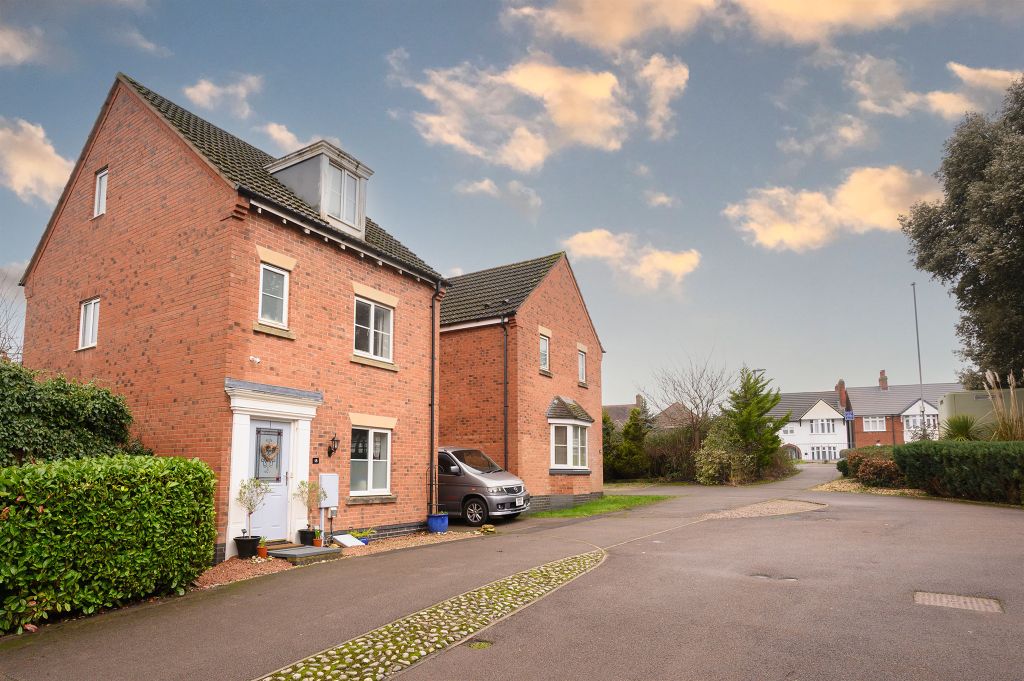 Property photo 1 of 14