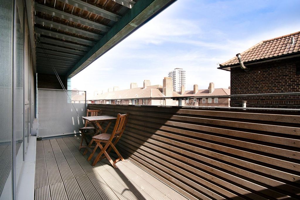 Property photo 3 of 8