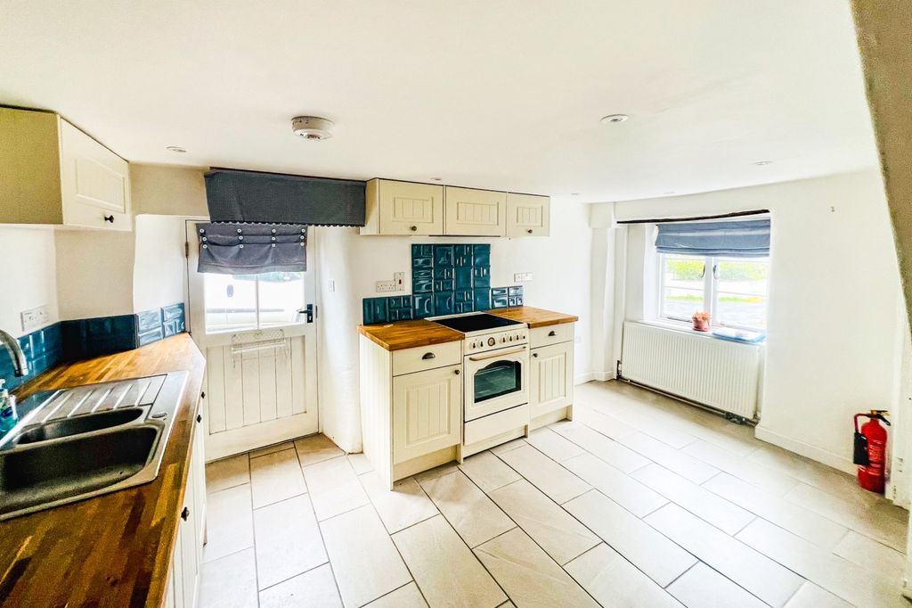 Property photo 3 of 14 2 The Arcade, Northlew, Okehampton Ex20 3Ny