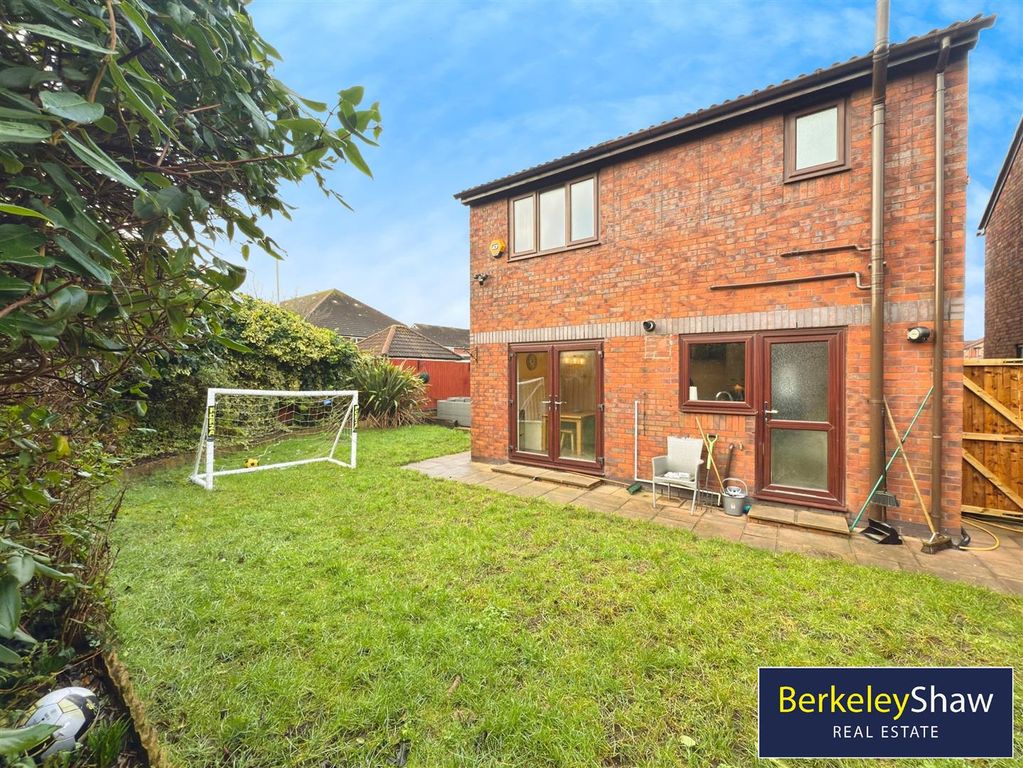 Property photo 2 of 21 Ff8B07d0--467A-88E2-Df13D508Ff62-81916-00000C3194D