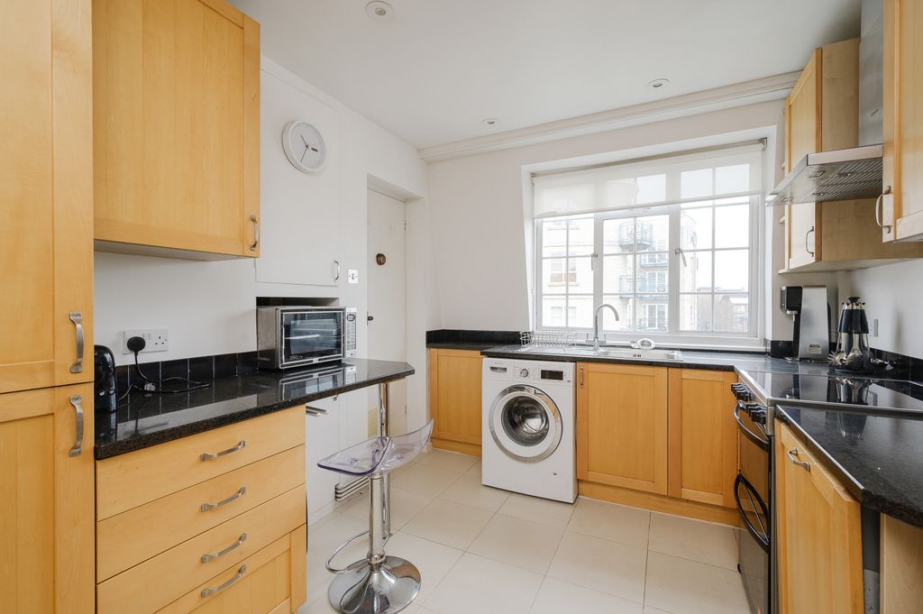 Property photo 3 of 21 Picture No. 21