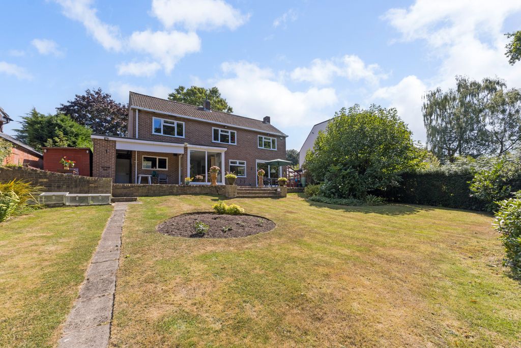 Property photo 3 of 17