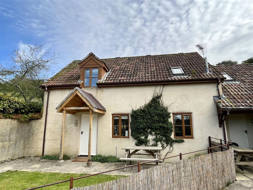 Property photo 1 of 13 Front