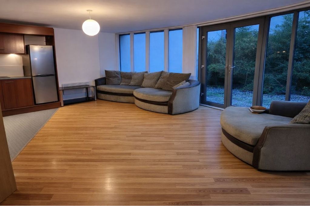 Property photo 3 of 6 Photo 3