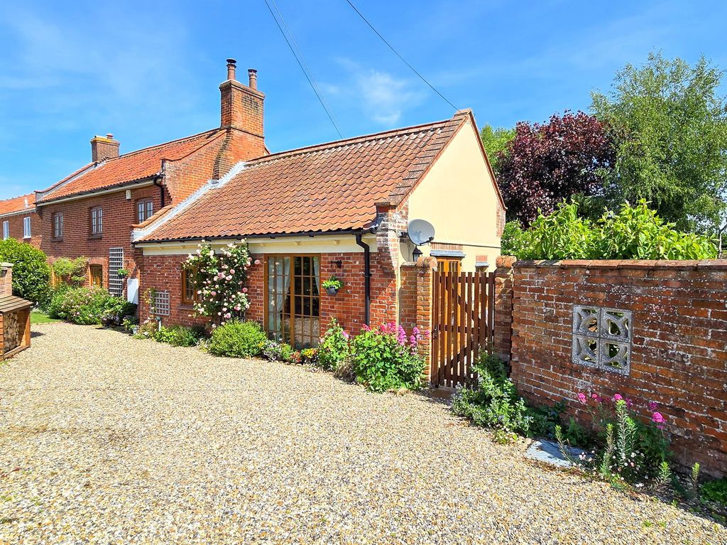 Property photo 1 of 31