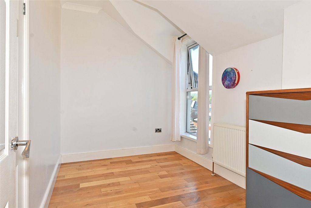 Additional image 8 of 1 bed flat for saleRosslare, Temple Avenue, Llandrindod Wells, Powys LD1