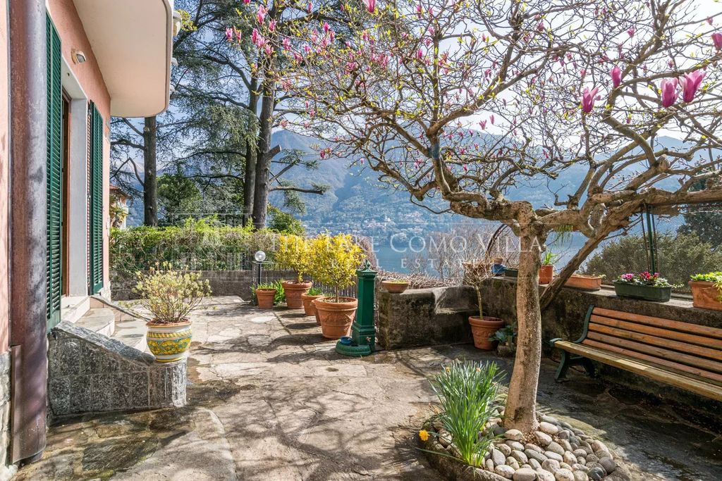 Property photo 3 of 60 Laglio The Lake Como Villa-Via Piave 7