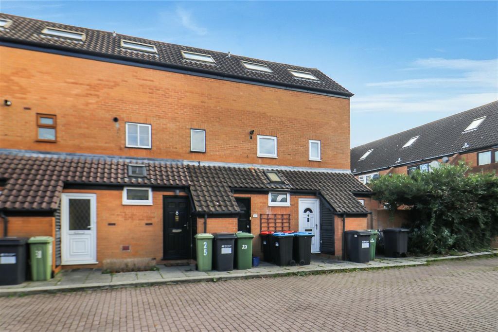 Property photo 1 of 11 Img_6066.Jpg